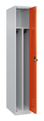 C+P Locker Classic Plus voor scheiding van kleding, vakbreedte 300 mm  L