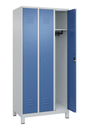 C+P locker Classic Plus met 3 vakken, vakbreedte 300 mm  L