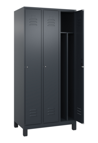 C+P Locker Classic Plus voor scheiding van kleding, vakbreedte 300 mm  L