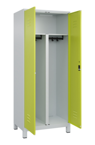 C+P Locker met zitbank Classic Plus voor scheiding van kleding, vakbreedte 400 mm  L