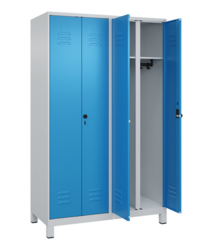 C+P Locker Classic Plus voor scheiding van kleding, vakbreedte 300 mm  L