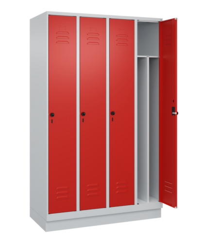 C+P Locker Classic Plus voor scheiding van kleding, vakbreedte 300 mm  L