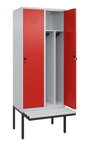 C+P Locker met zitbank Classic Plus voor scheiding van kleding, vakbreedte 400 mm  L