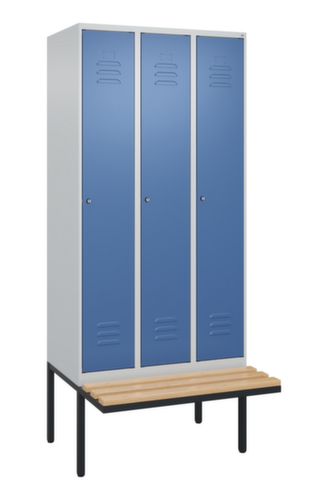 C+P Locker met zitbank Classic Plus voor scheiding van kleding, vakbreedte 300 mm