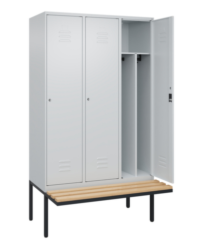 C+P Locker met zitbank Classic Plus voor scheiding van kleding, vakbreedte 400 mm  L