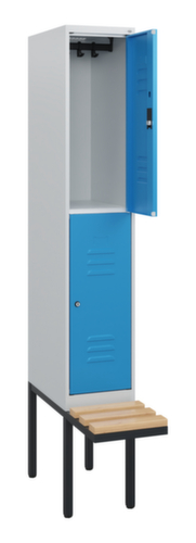 C+P dubbeldekse locker Classic Plus met bank, vakbreedte 300 mm  L