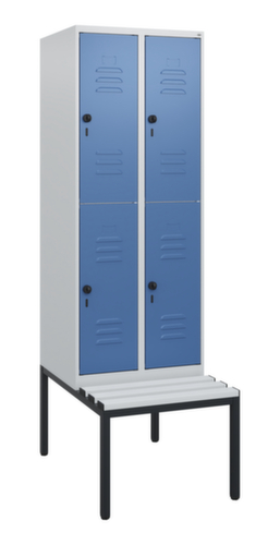 C+P dubbeldekse locker Classic Plus met bank, vakbreedte 300 mm