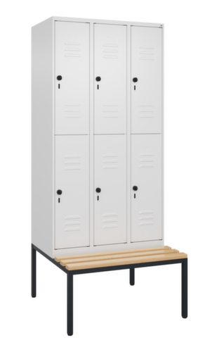 C+P dubbeldekse locker Classic Plus met bank, vakbreedte 300 mm