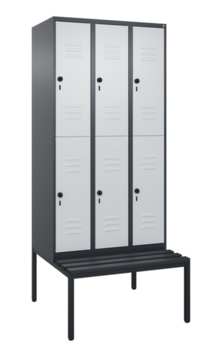 C+P dubbeldekse locker Classic Plus met bank, vakbreedte 300 mm