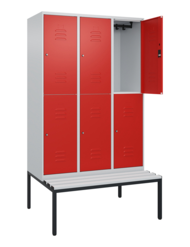 C+P dubbeldekse locker Classic Plus met bank, vakbreedte 400 mm  L