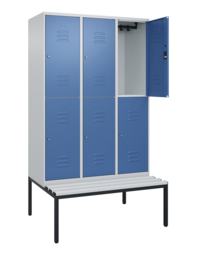 C+P dubbeldekse locker Classic Plus met bank, vakbreedte 400 mm  L