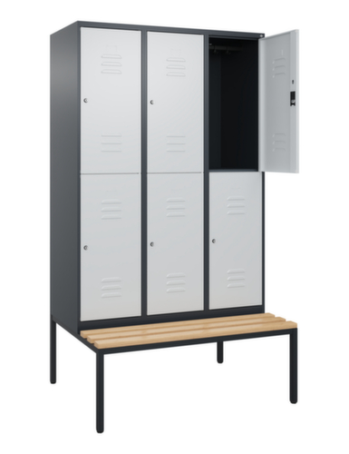 C+P dubbeldekse locker Classic Plus met bank, vakbreedte 400 mm  L