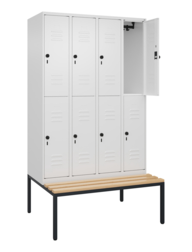 C+P dubbeldekse locker Classic Plus met bank, vakbreedte 300 mm  L