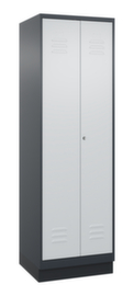 C+P Locker met zitbank Classic Plus voor scheiding van kleding, vakbreedte 300 mm