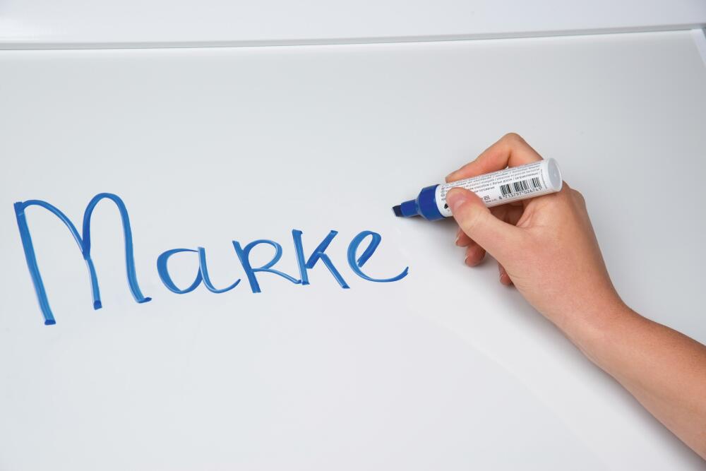 Legamaster Geëmailleerd whiteboard PROFESSIONAL in wit, hoogte x breedte 900 x 1200 mm  ZOOM