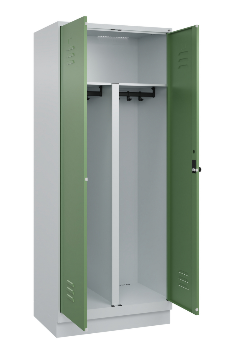 C+P Locker met zitbank Classic Plus voor scheiding van kleding, vakbreedte 400 mm  ZOOM