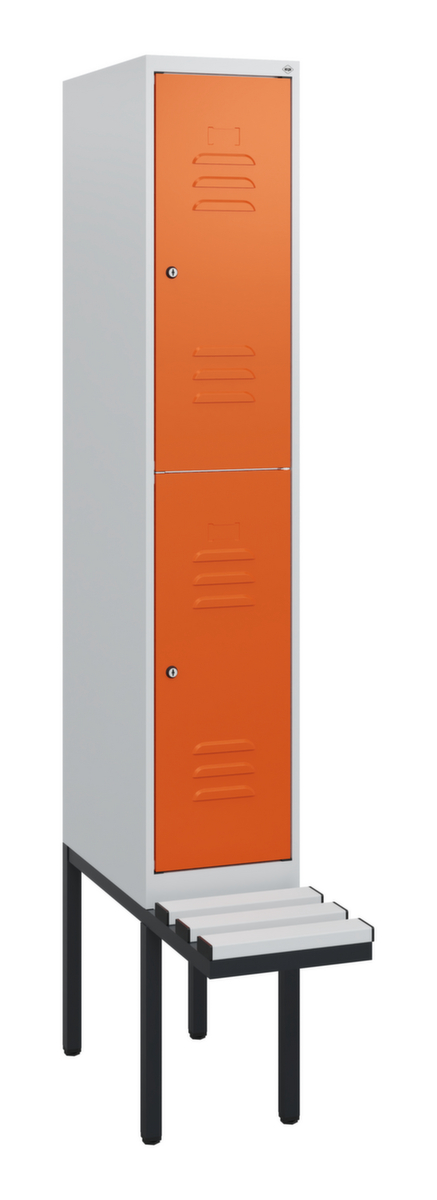 C+P dubbeldekse locker Classic Plus met bank, vakbreedte 300 mm