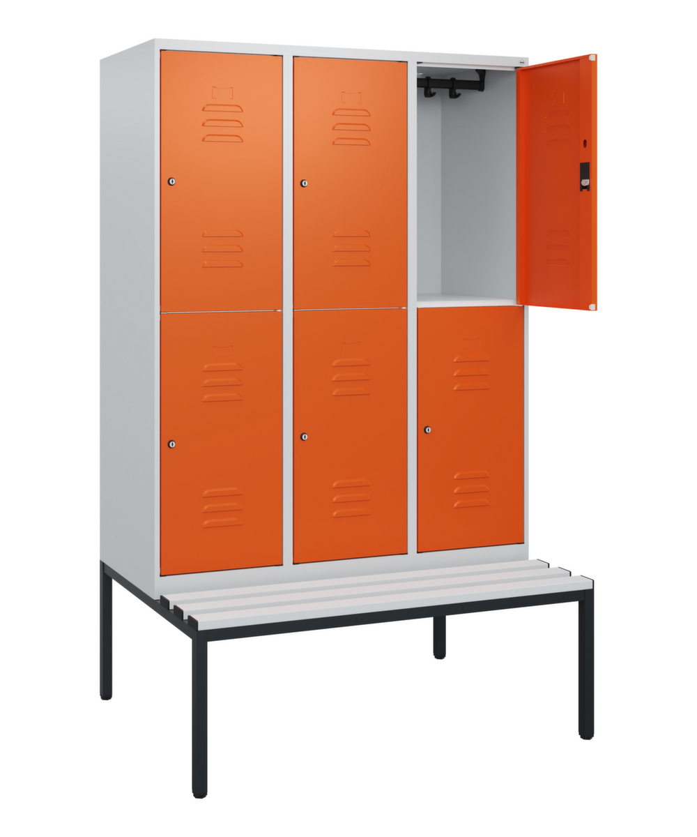 C+P dubbeldekse locker Classic Plus met bank, vakbreedte 400 mm  ZOOM