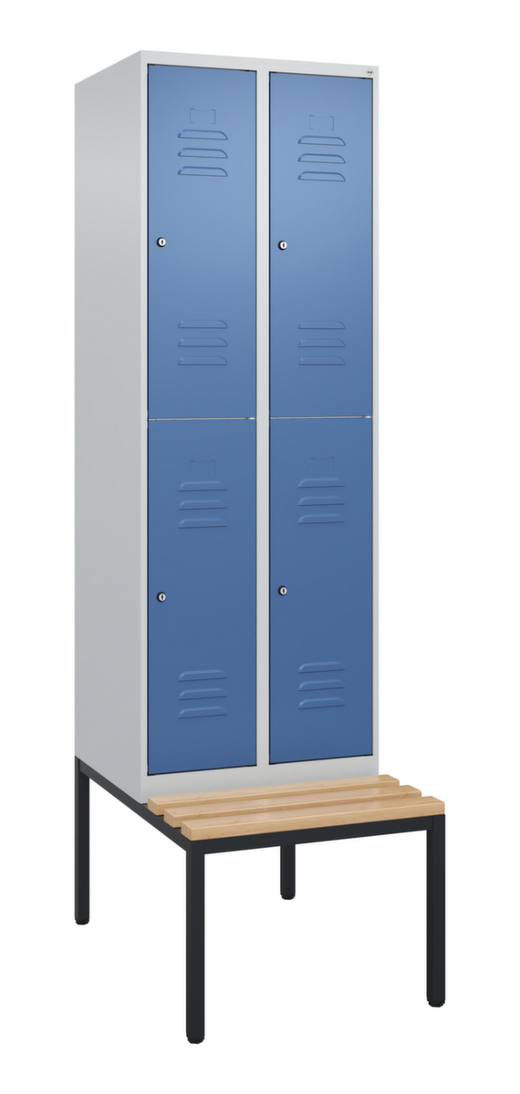 C+P dubbeldekse locker Classic Plus met bank, vakbreedte 300 mm