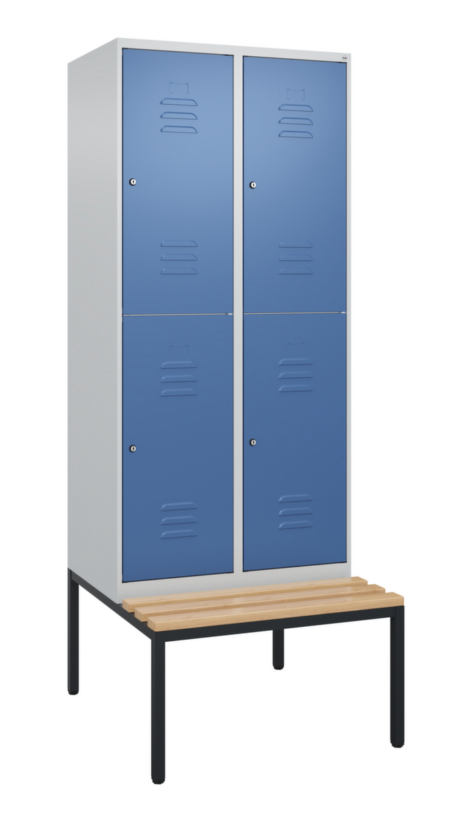 C+P dubbeldekse locker Classic Plus met bank, vakbreedte 400 mm